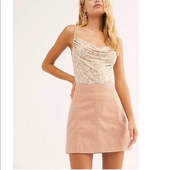 Free people modern vegan suede mini skirt. - Picture 1 of 8